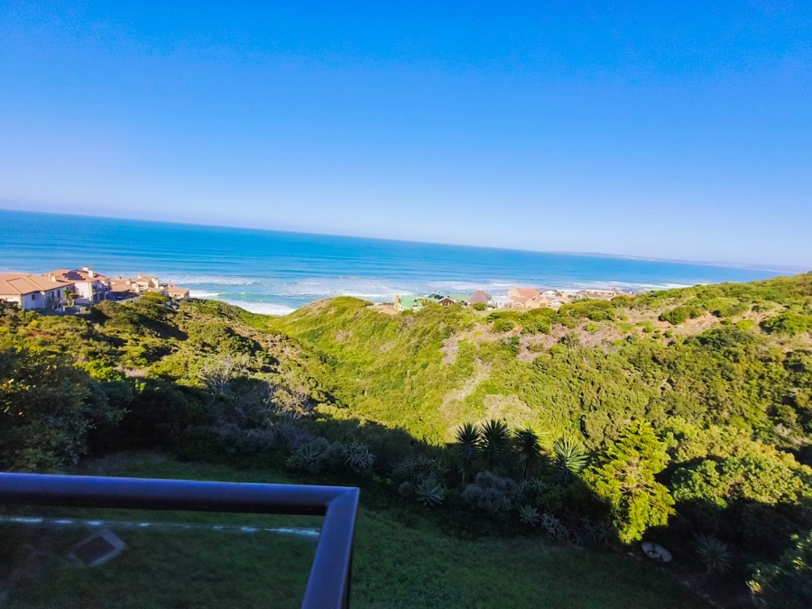 6 Bedroom Property for Sale in Dana Bay Western Cape